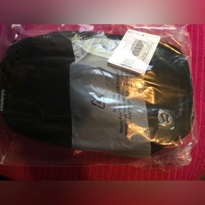 NWT LULULEMON black belt bag with silver logo!  Still in original package!